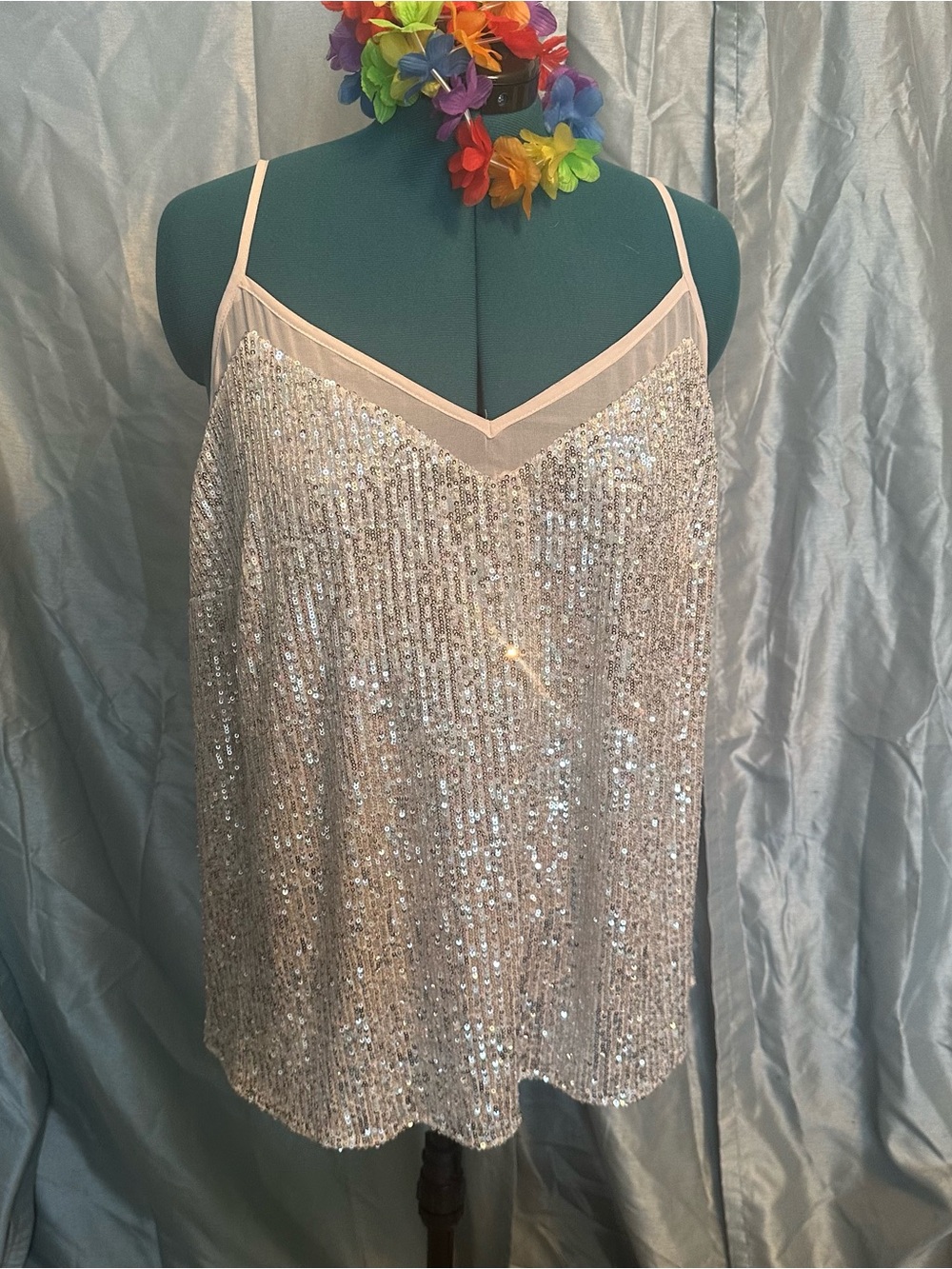 Cream & Silver sequined top 2x